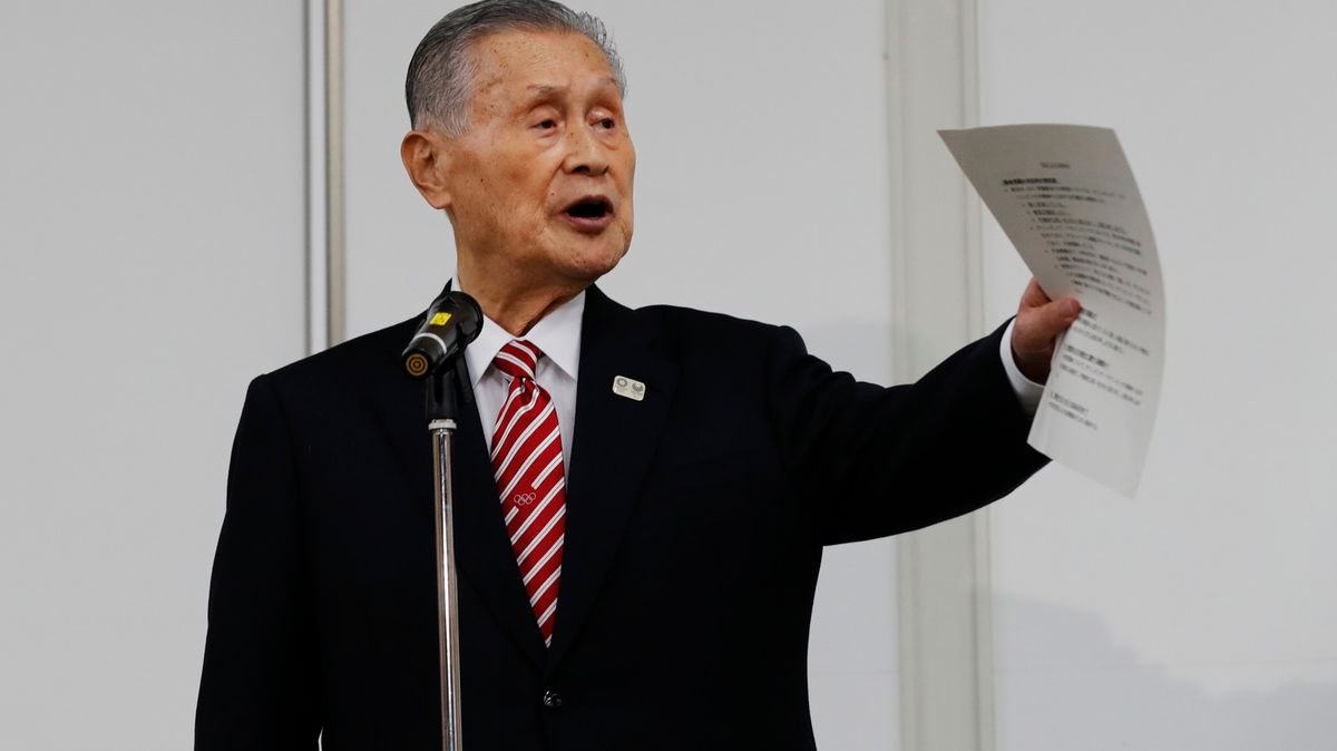 Ženy na schůzích moc mluví, stěžoval si šéf japonského olympijského výboru